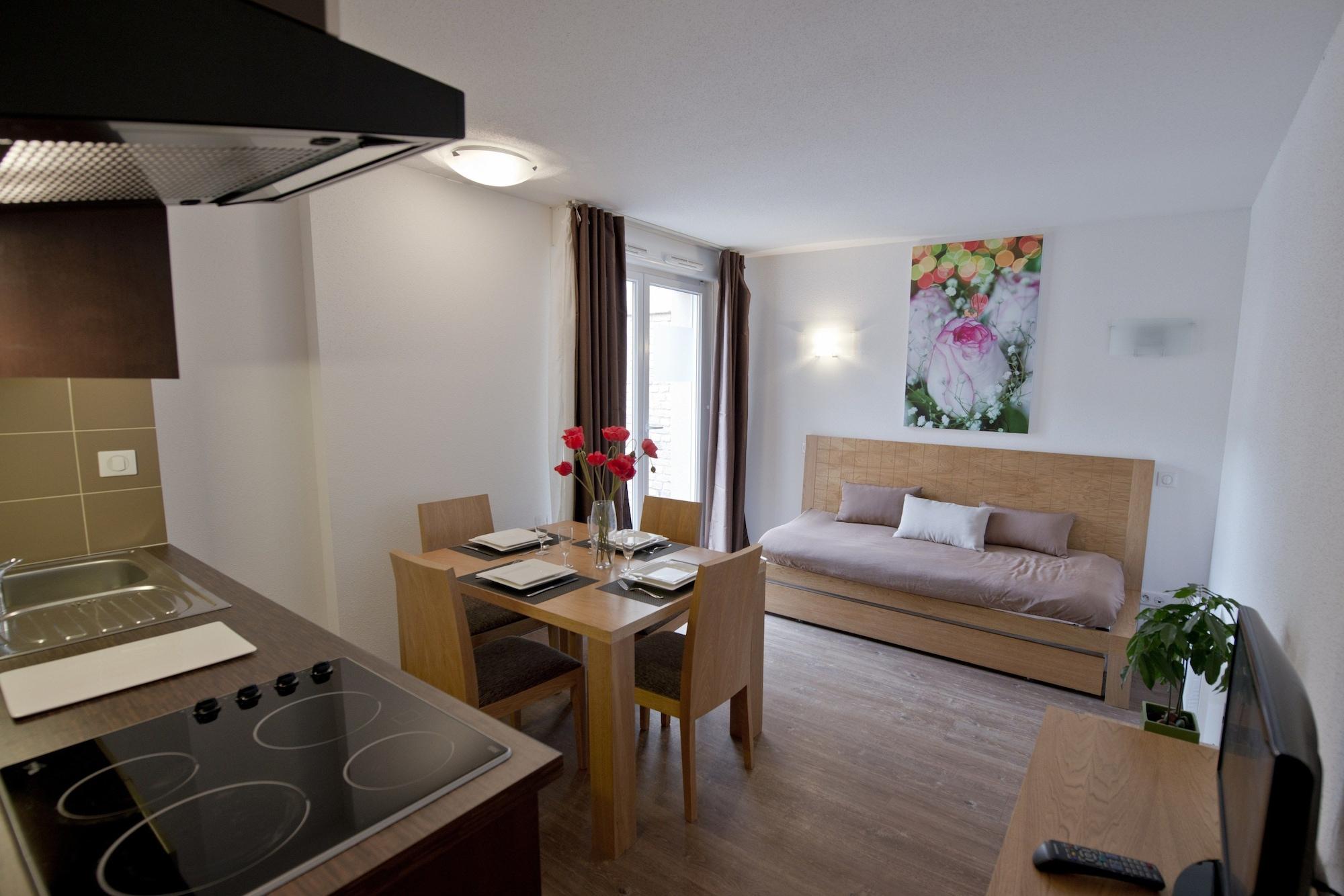 Comfort Aparthotel Mutzig Portes D'Alsace Eksteriør billede