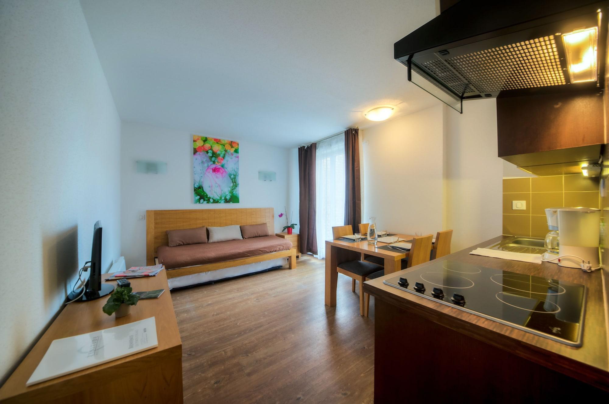 Comfort Aparthotel Mutzig Portes D'Alsace Eksteriør billede