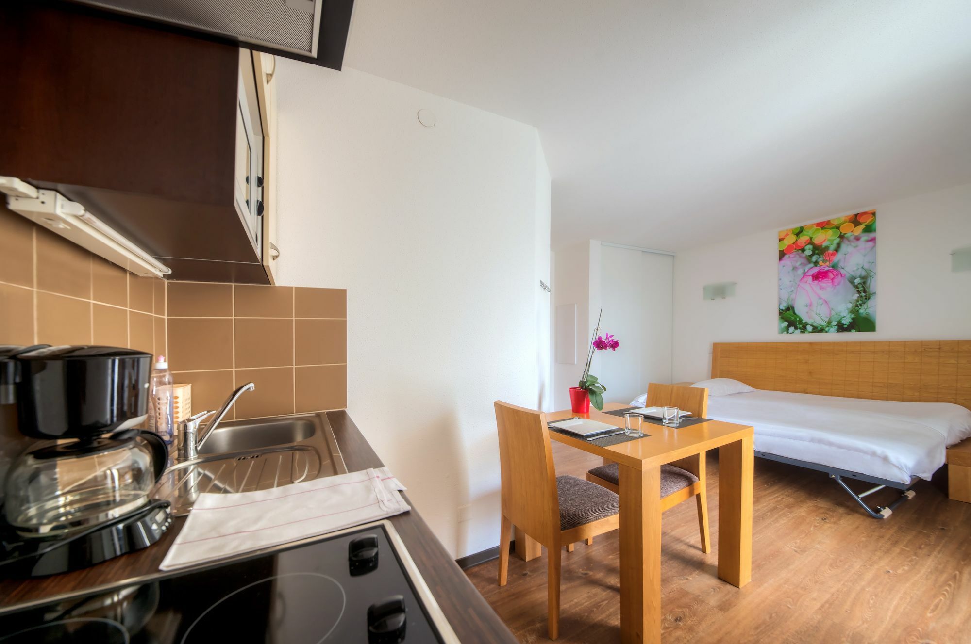 Comfort Aparthotel Mutzig Portes D'Alsace Eksteriør billede